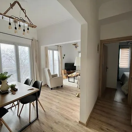 Ferienhaus «έλα…δάρα»