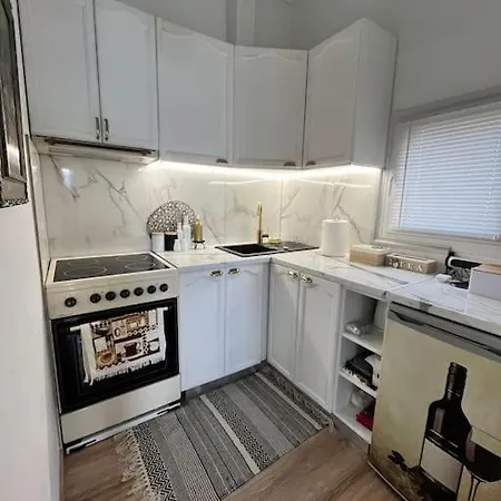Holiday home «έλα…δάρα»