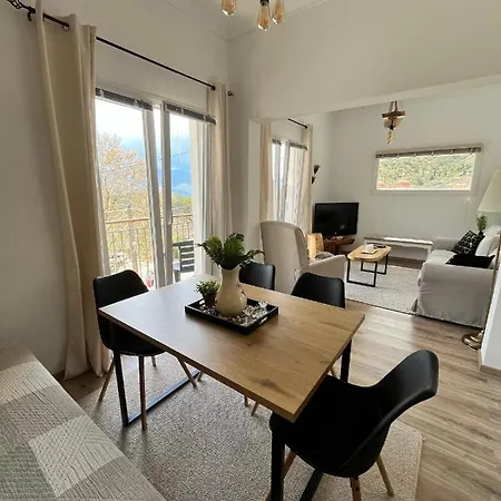 度假居 «έλα…δάρα» Daras