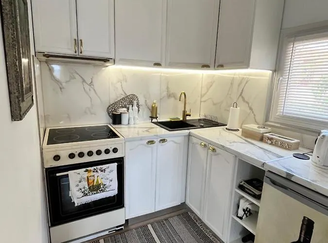 έλα…δάρα Δάρας